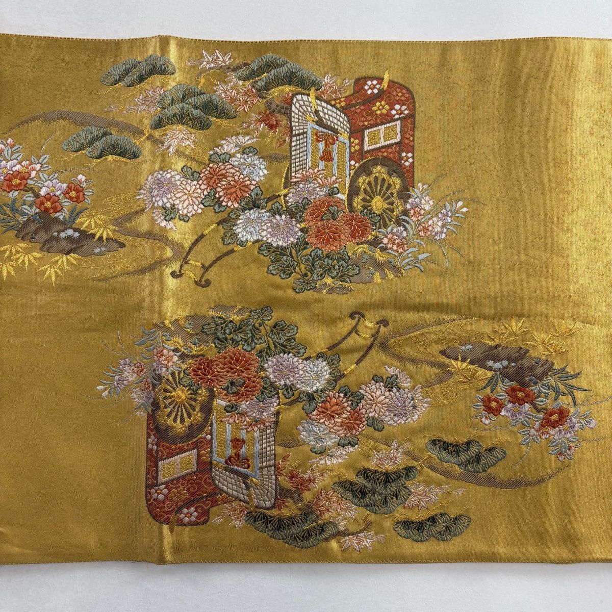 いラインアップ 袋帯 【中古 正絹 六通 金色 金糸 箔 人物 御所車 秀品 美品 着物・浴衣