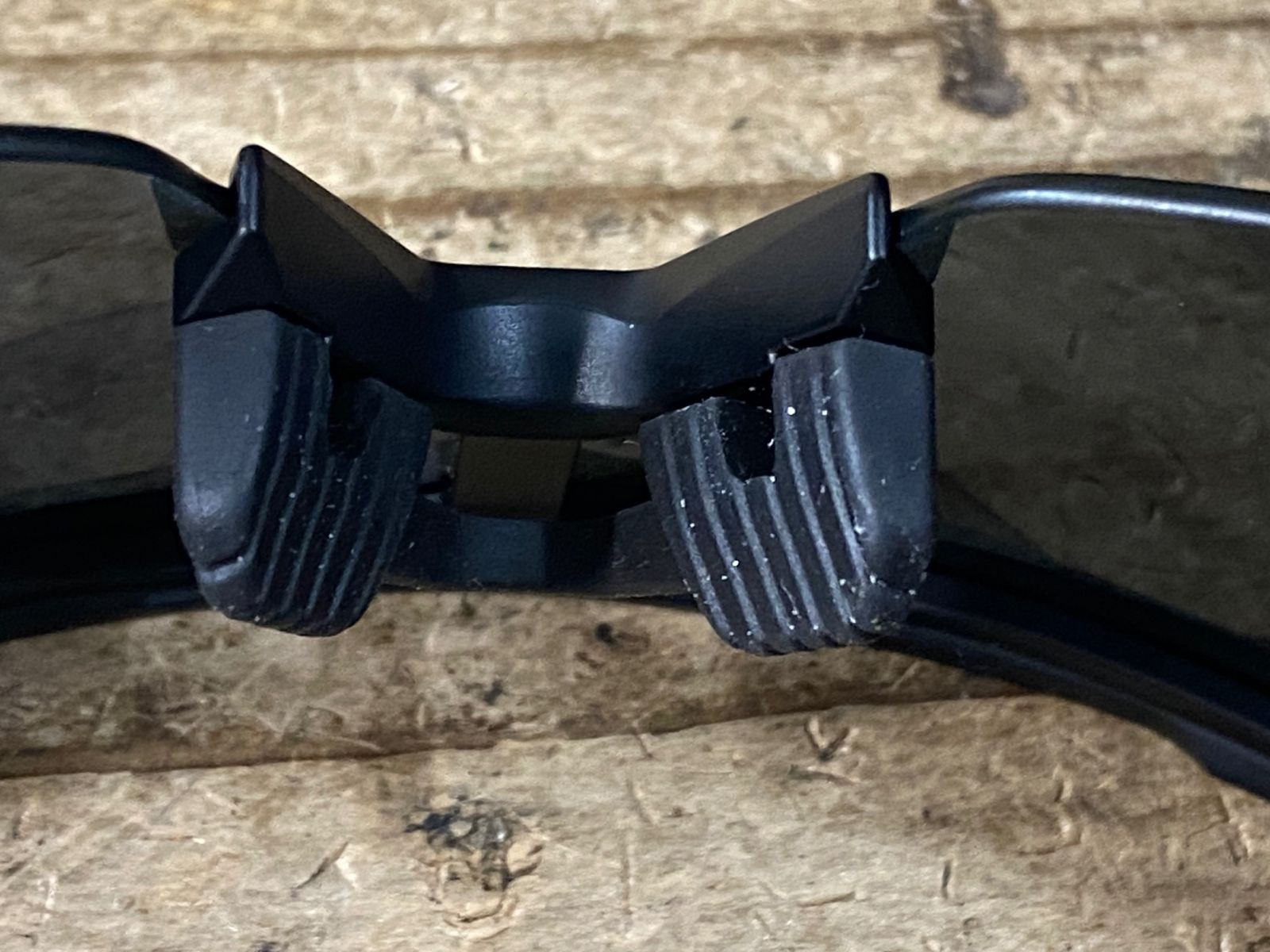 アイウェア サングラス