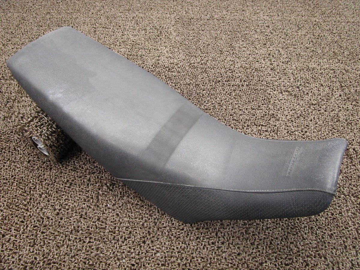 YAMAHA ランツァ230 シート