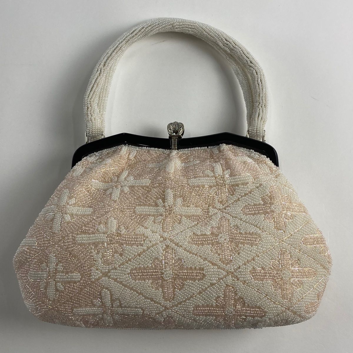 和装バッグ 美品 優品 ビーズ 【中古】 美品】 和装バッグ 優品 ビーズ 【中古】の通販 by バイセル ラクマ店