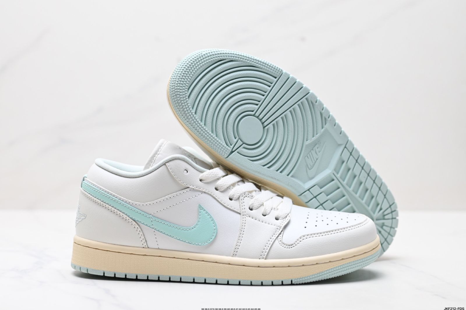 Nike Air Jordan 1 Low / ナイキ エア ジョーダン 1 ロー。AJ1