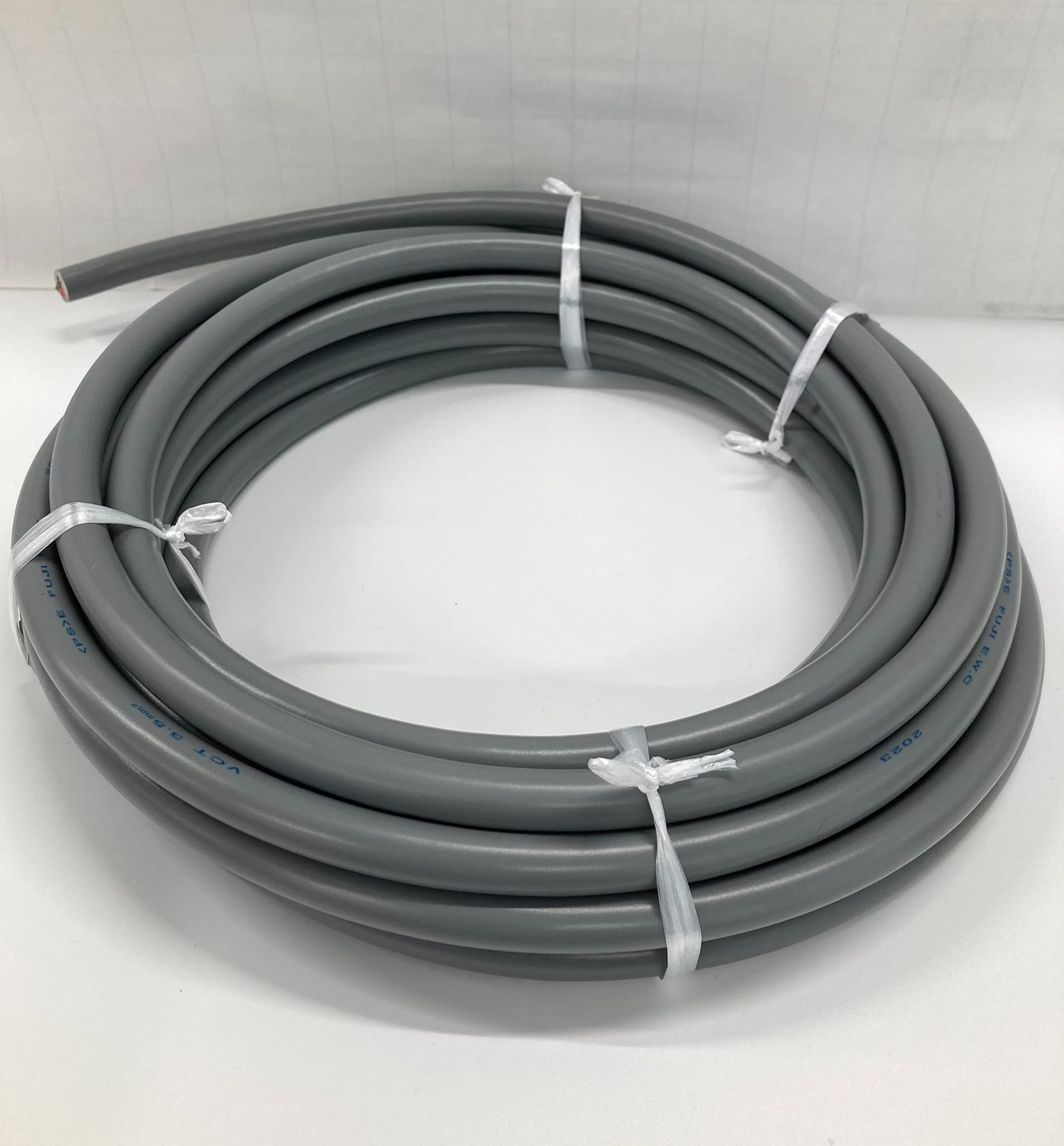 新品 富士電線工業 キャブタイヤケーブル VCT 2SQX 2C 20M 巻き