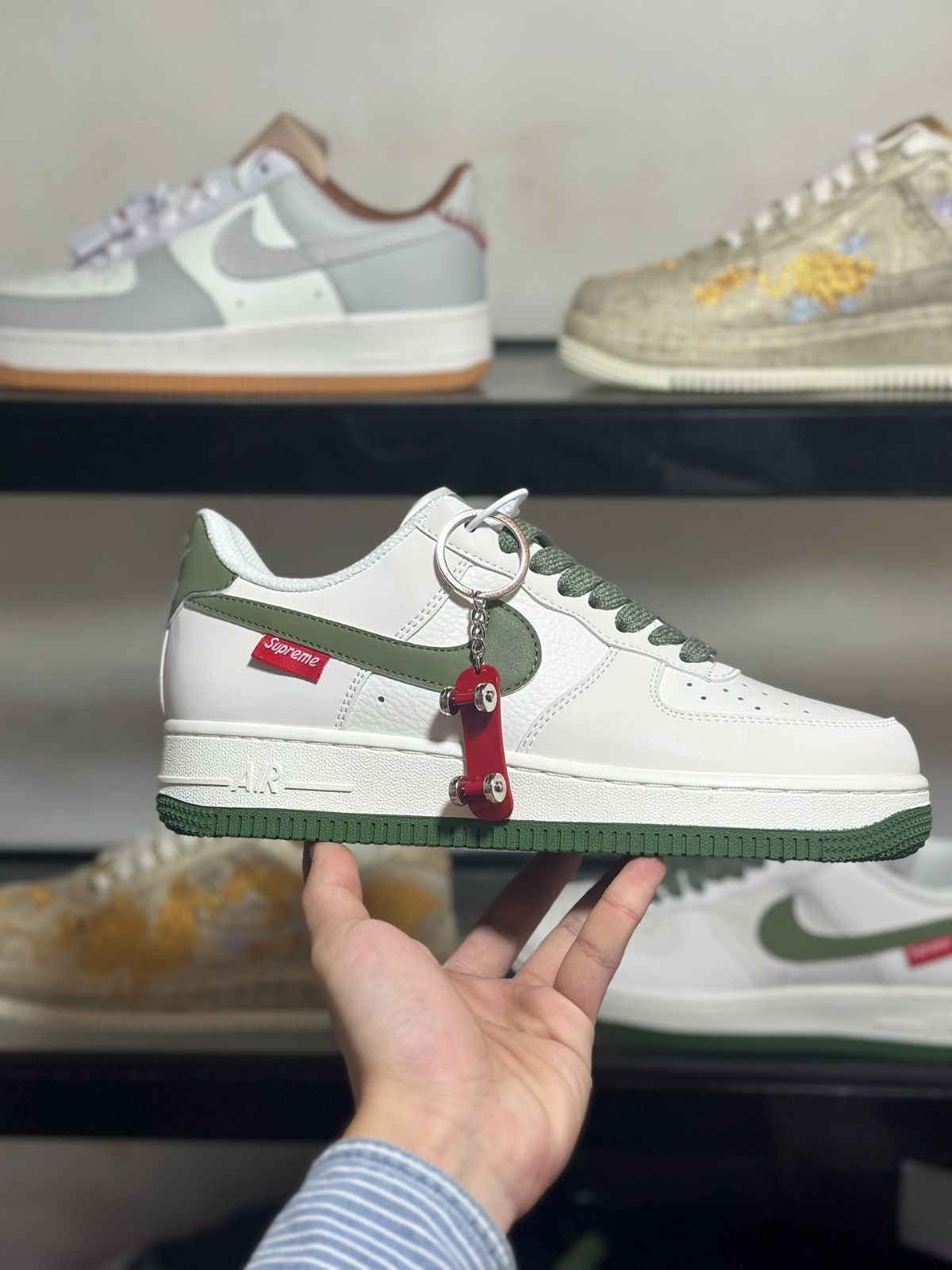 NIke Air Force 1 '07 Low x Supreme スニーカー 男女兼用 並行輸入品