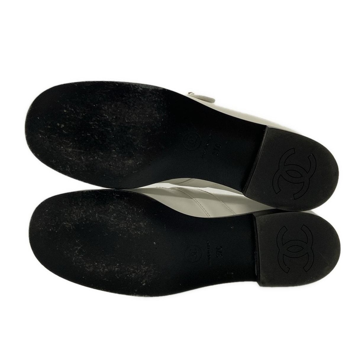 CHANEL(シャネル) パンプス 37C レディース - G45280 白×黒 ココ CHANEL(シャネル) パンプス 37C レディース - G45280 白×黒 ココ