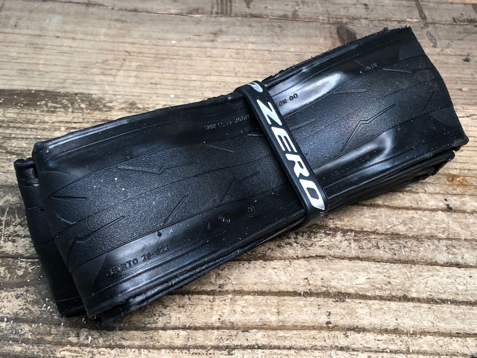 JF282 ピレリ PIRELLI P ZERO RACE クリンチャータイヤ 700x26C BRIGHTFACE_UK