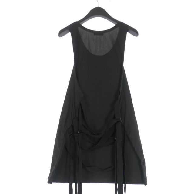 アン・ドゥムルメステール Ann Demeulemeesterタンクトップ黒 アン ドゥムルメステール(ANN DEMEULEMEESTER)着用 スナップ