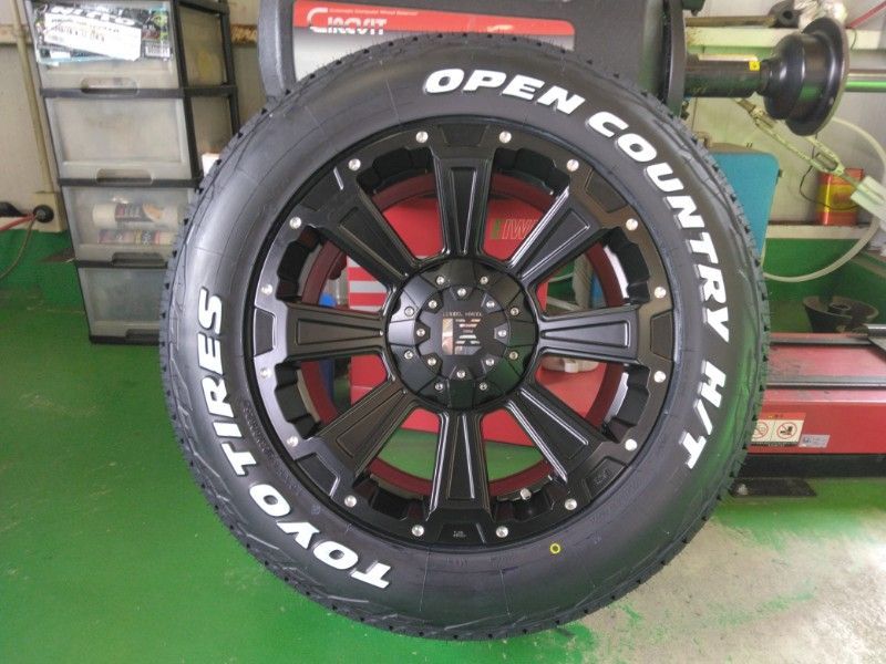 4本 デリカD5 RAV4 タイヤホイールセット TOYO OPENCOUNTRY HT2 225|65R17 ホワイトレター 17インチ LEXXEL DeathRock