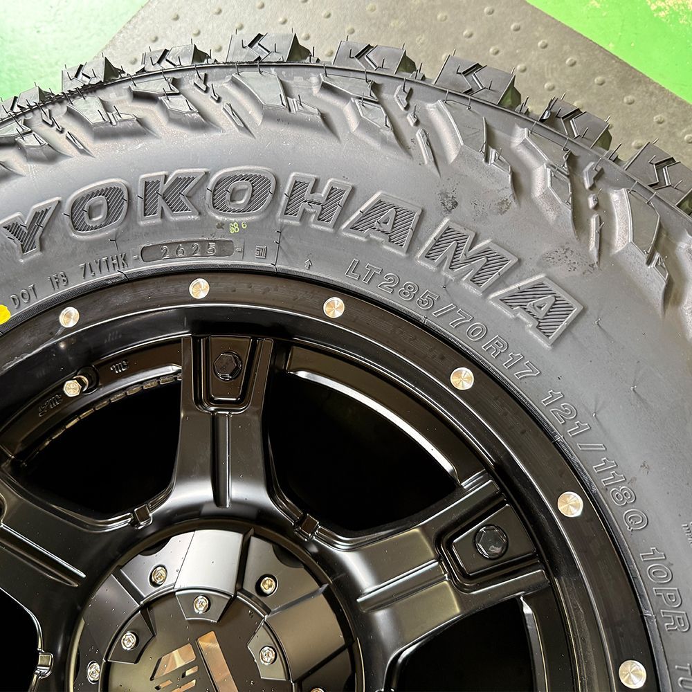 JEEP ラングラー JK スタッドレス4本セット 265/65/R17 純正