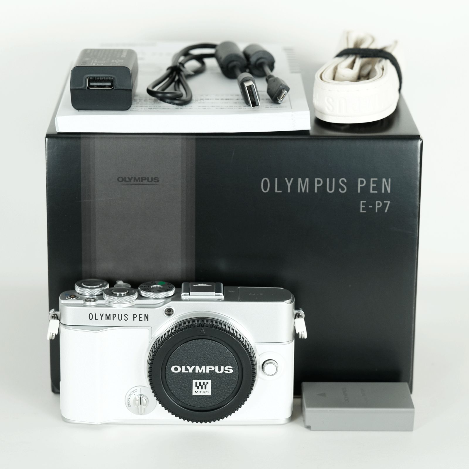 ｜シャッター数369回 OLYMPUS PEN E-P7 ボディ ホワイト | マイクロフォーサーズマウント