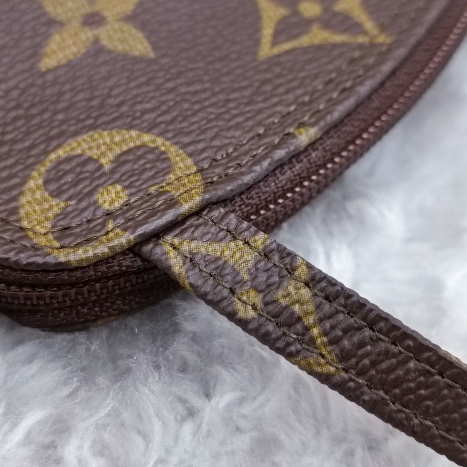 LOUISVUITTON 》 ☆美品☆ ルイヴィトン モノグラム ポシェット セクレ