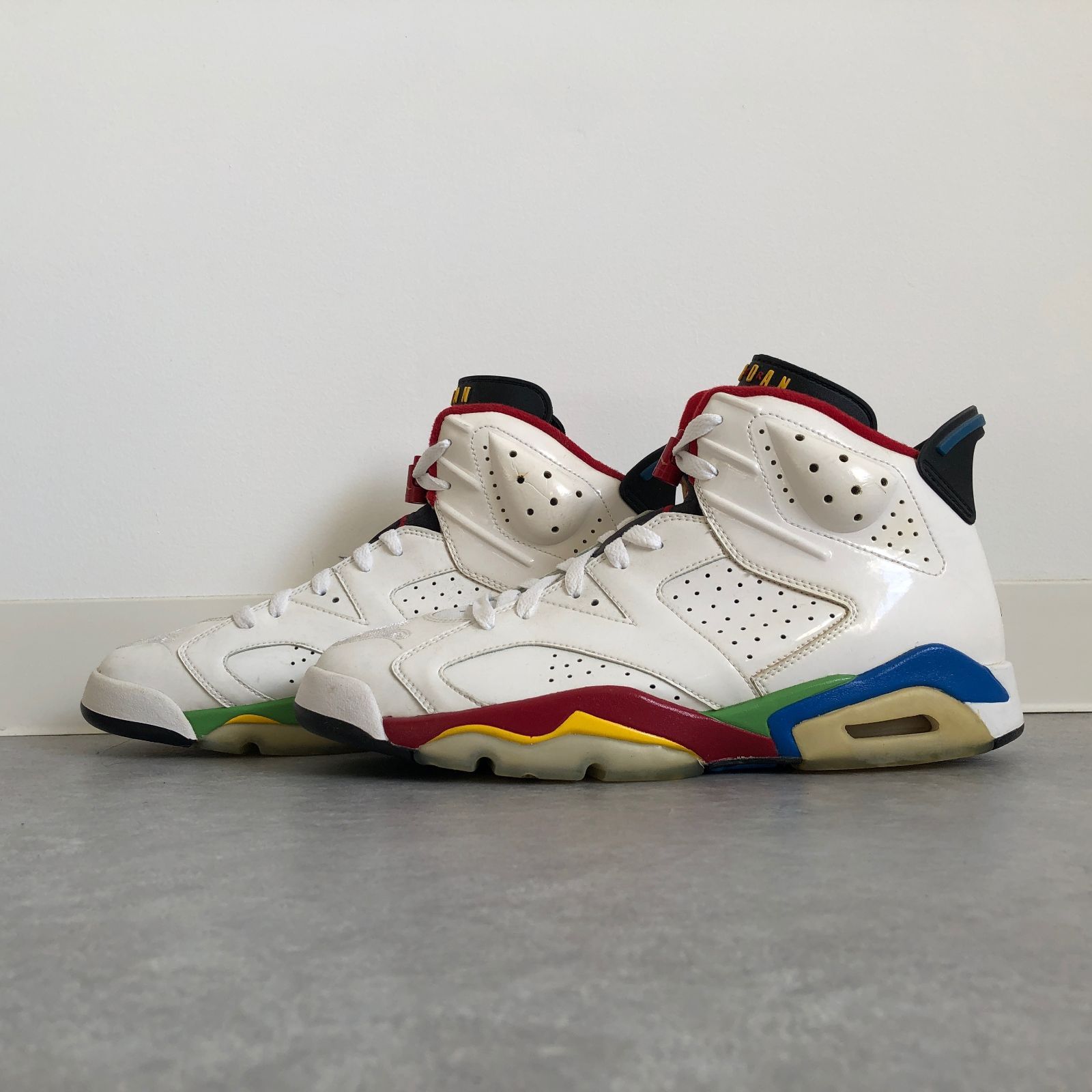 美品 NIKE AIR JORDAN 6 RETRO 北京オリンピック モデル エア