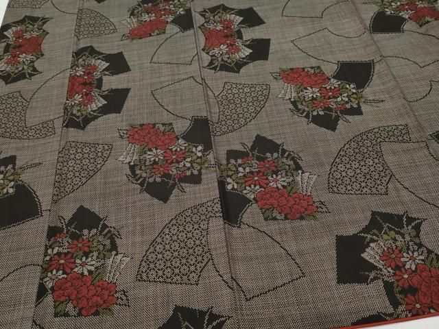 平和屋着物○本場大島紬 7マルキ 泥染め 地紙草花文 つむぎや謹製 証紙