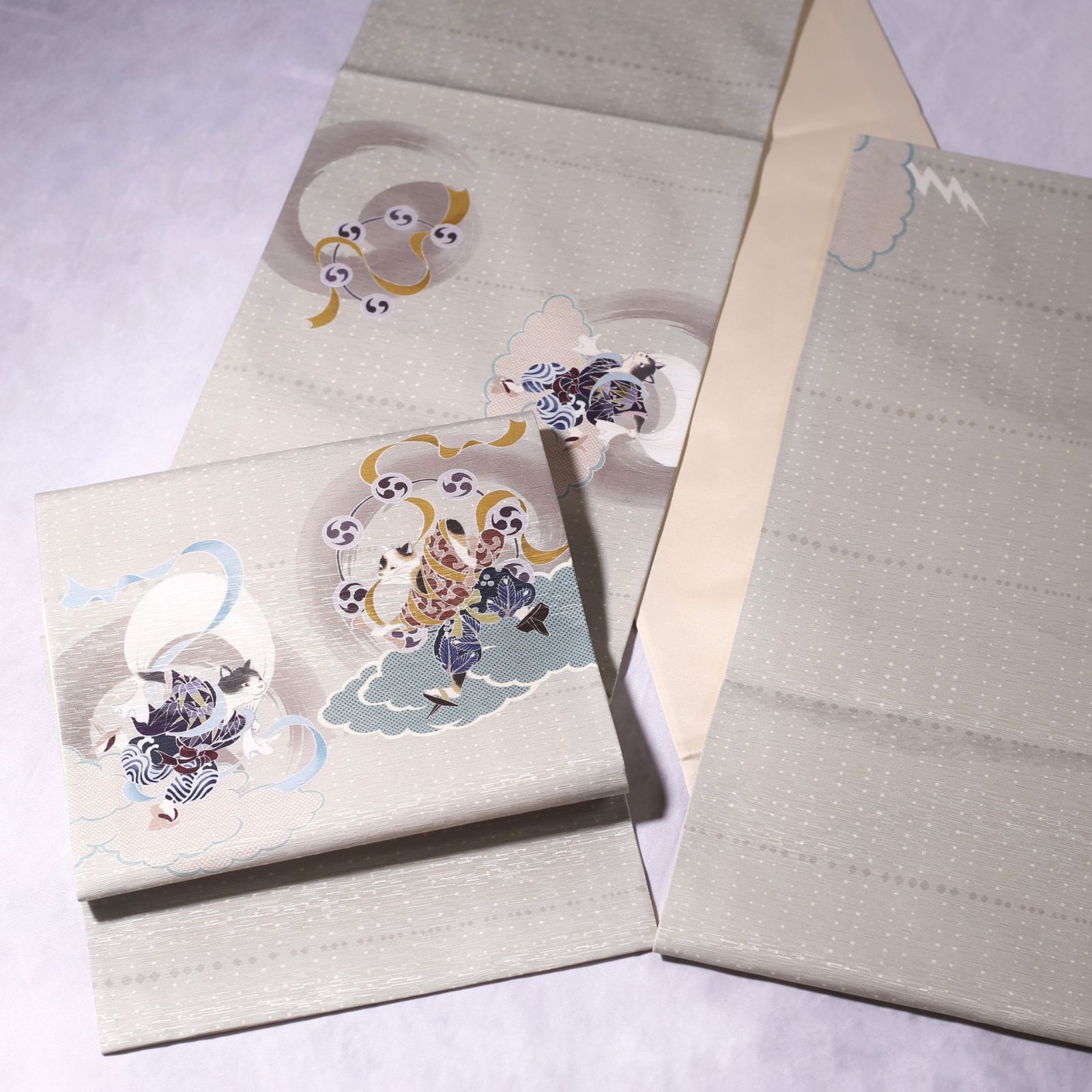 再入荷 .* 新品・未使用 WAKKA 正絹 京袋帯【風にゃん雷にゃん／薄 
