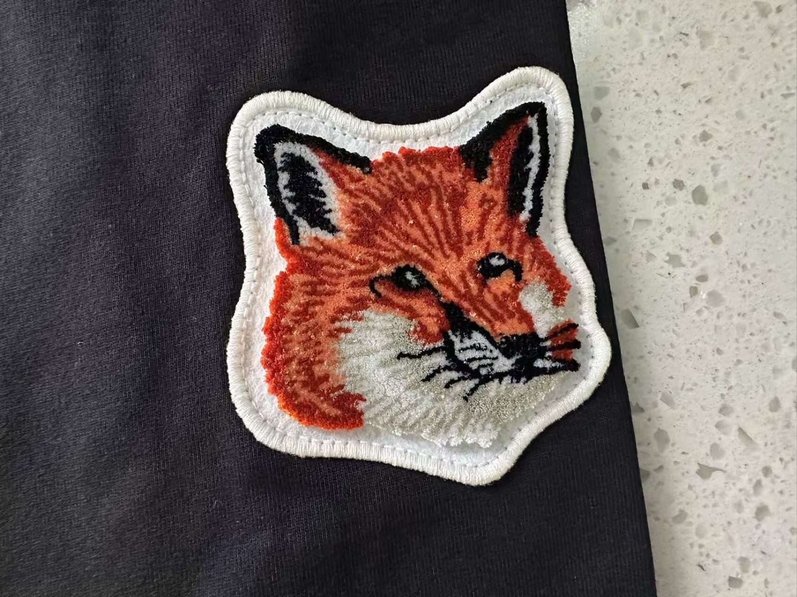 希少デザイン】メゾンキツネ XL スウェット 2連キツネ 2匹 刺繍 早急 