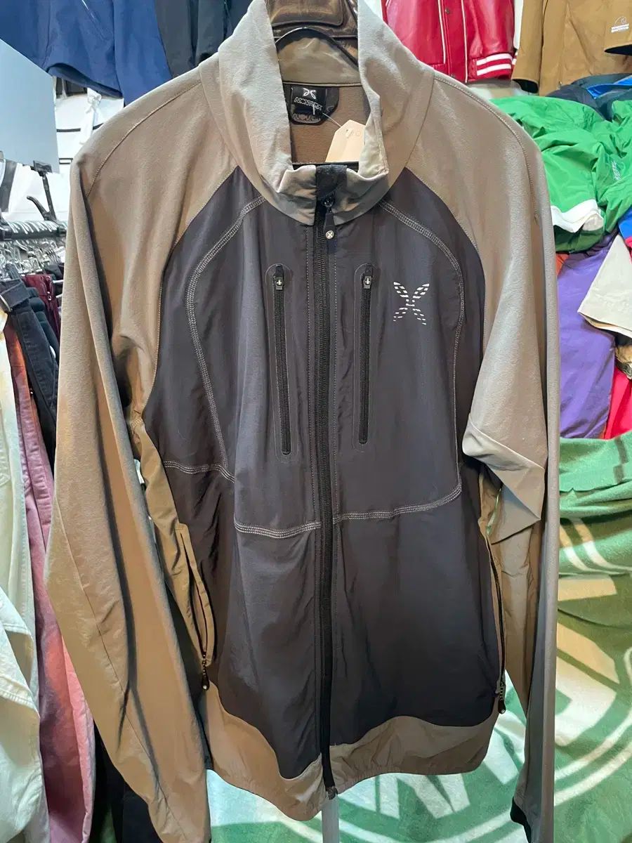 10点【同梱価格】BIRTHDAY LIVE 購入 3N7クッション yey他/錦戸亮