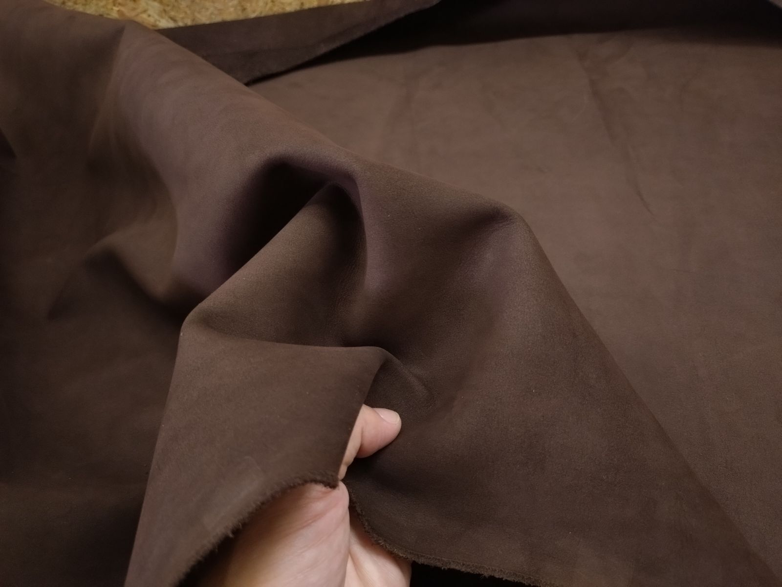 ヌバック革 ダークブラウン 半裁 308ds NEXPOTALLINN_EU