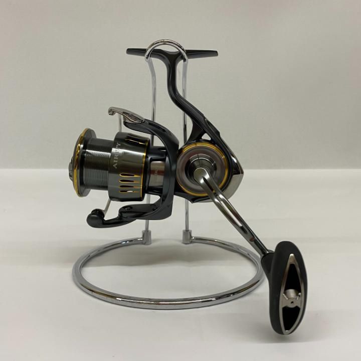 美品 ダイワ 23エアリティLT4000ーXH ダイワ スピニングリール 23