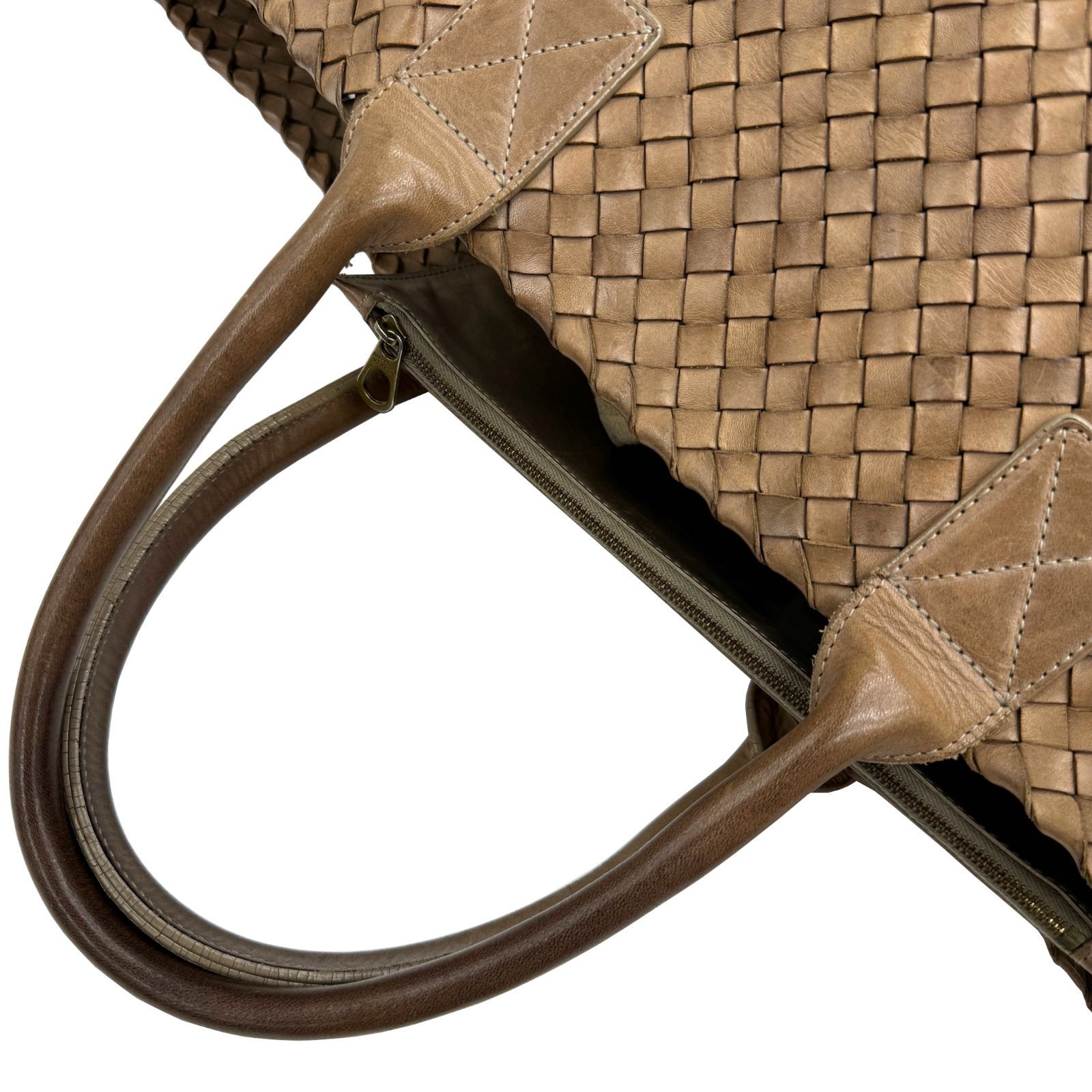 BOTTEGA VENETA ボッテガ ヴェネタ ボッテガベネタ イントレチャート 