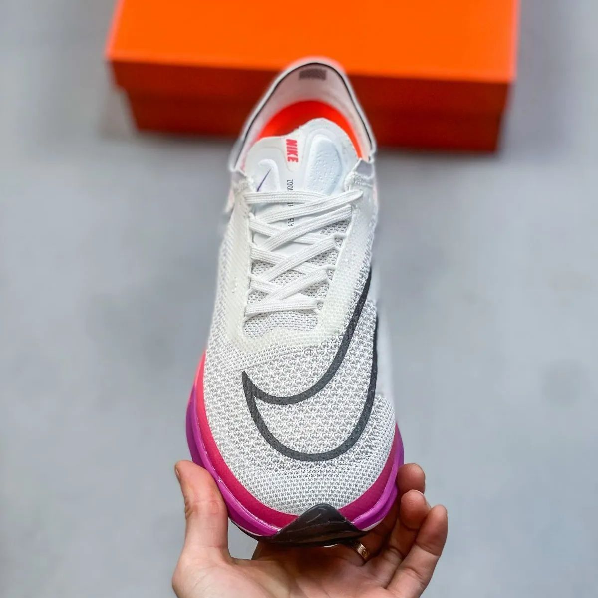 新品未使用】ナイキ NIKE ズームXストリークフライ 男女兼用です【並行輸入】 - メルカリ