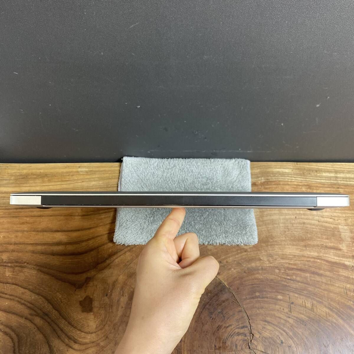 訳あり品］Apple MacBook Air 13inch 2013/Core i5 1.3GHz