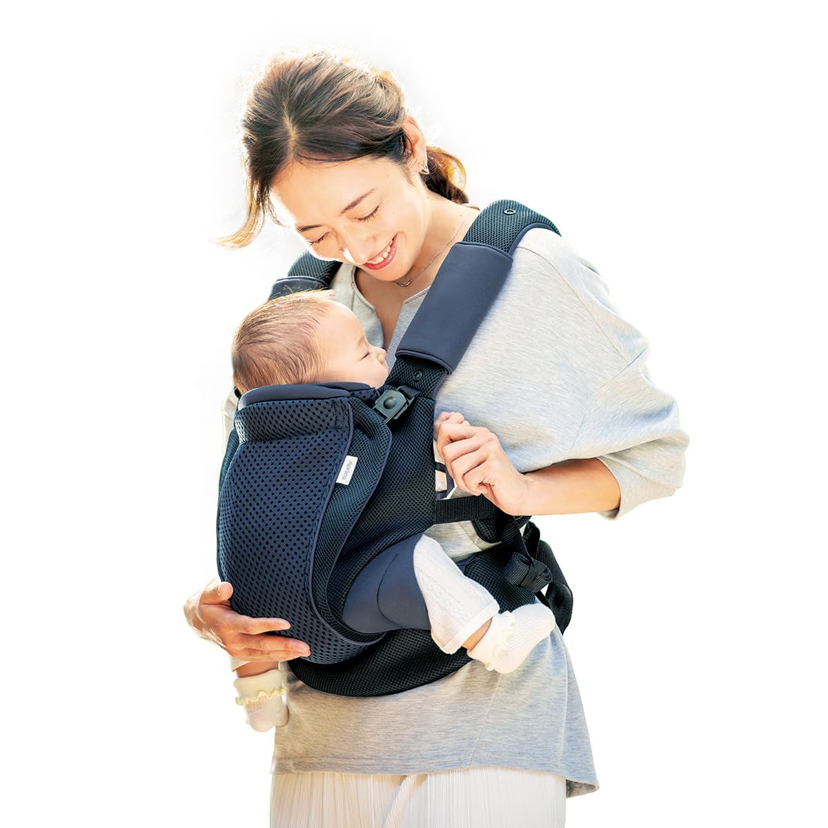 抱っこ紐　アップリカ　コアラ　メッシュ　ネイビー 抱っこ紐 アップリカ コアラ メッシュ ネイビー