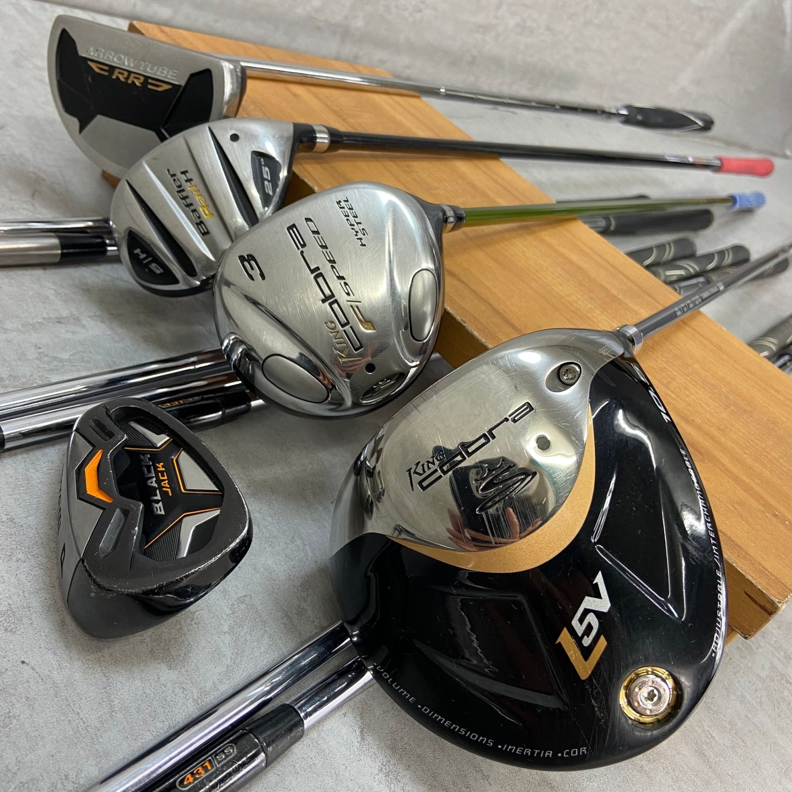 名機　Wilson ウィルソン Ci 11 アイアン9本セット　キャディバック付 名機 Wilson ウィルソン Ci 11 アイアン9本セット キャディ
