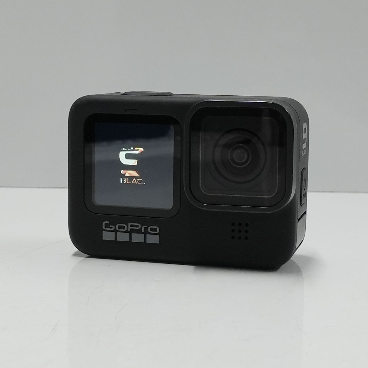 GoPro HERO9 Black ウェアラブルカメラ USED美品 5K アクションカメラ 本体+バッテリー CHDHX-901-FW  動作品【難有】CP4068