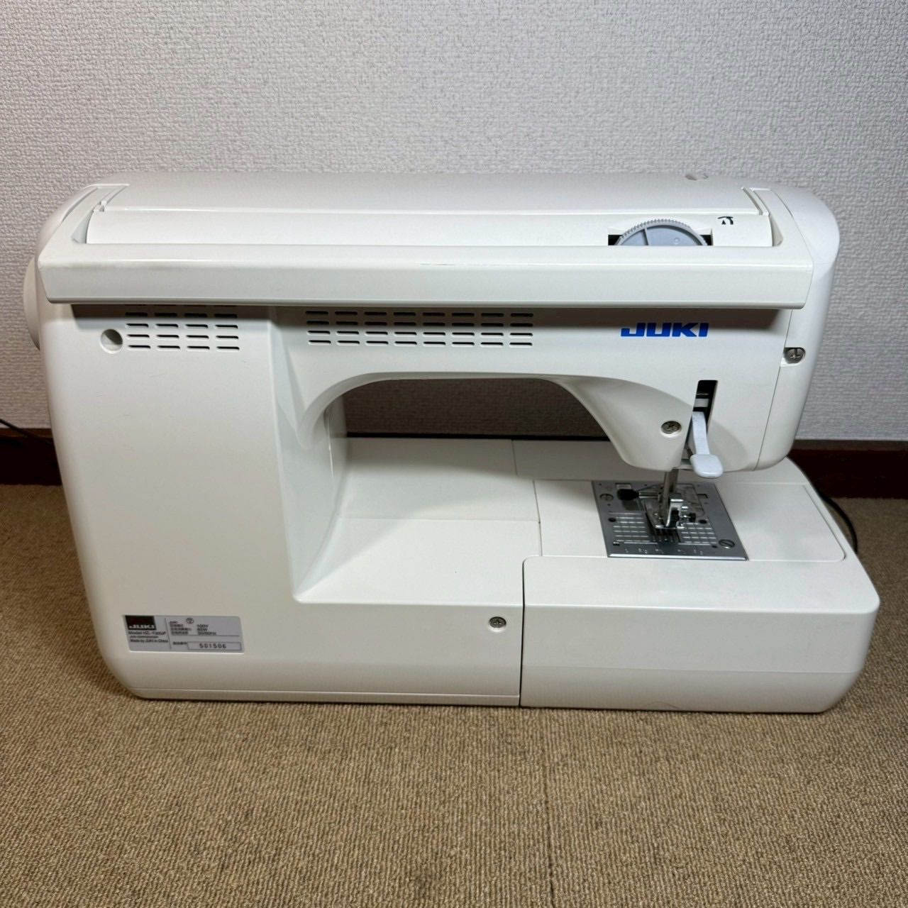 W107-42 ジャガー コンピュータミシン JTA-3300W(H)