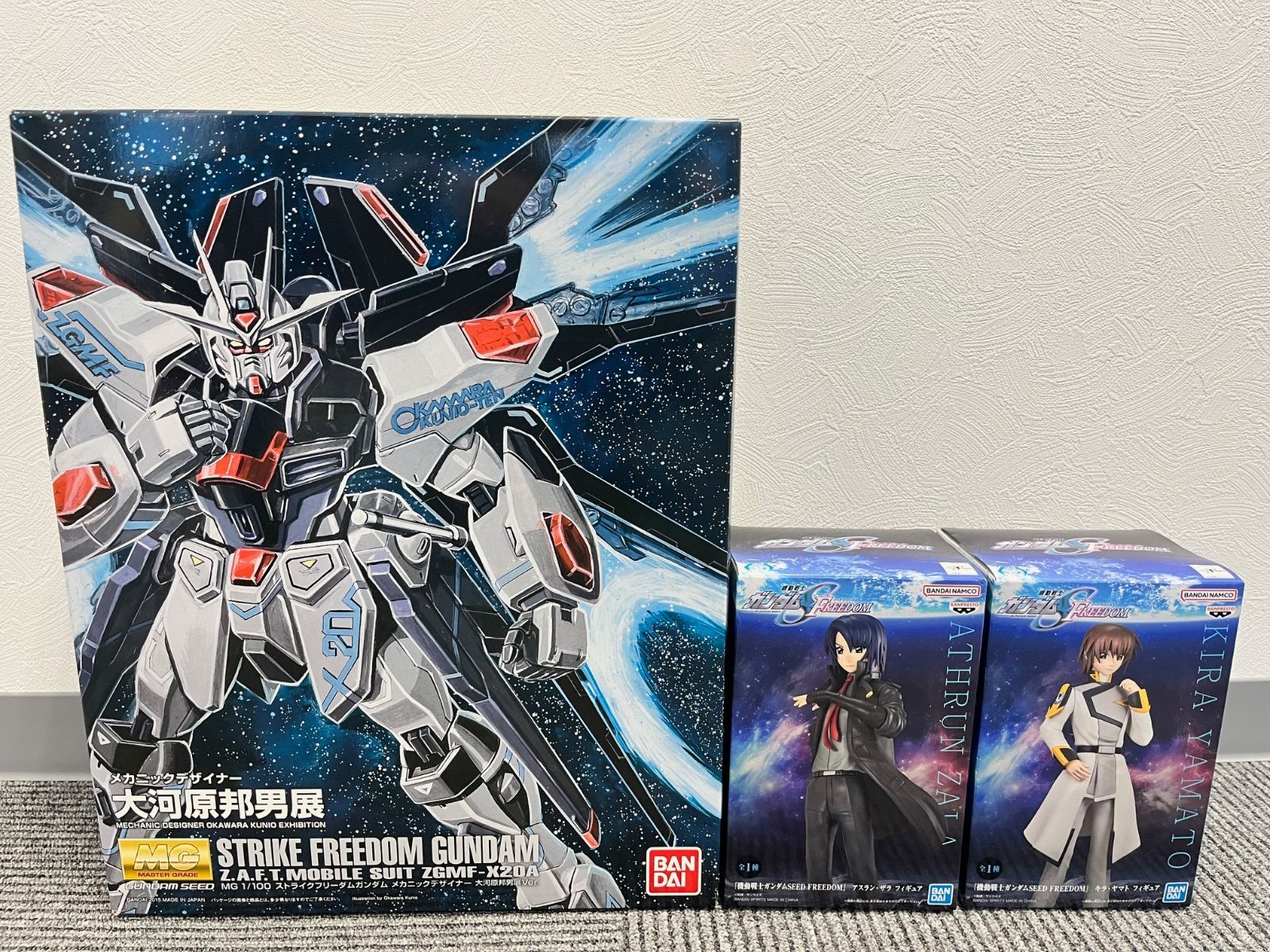 MG 1|100 ストライクフリーダムガンダム メカニックデザイナー 大河原邦男展Ver. プラモデル メカニックデザイナー 大河原邦男展 ガンプラ キラ ヤマト＆アスラン ザラフィギュア