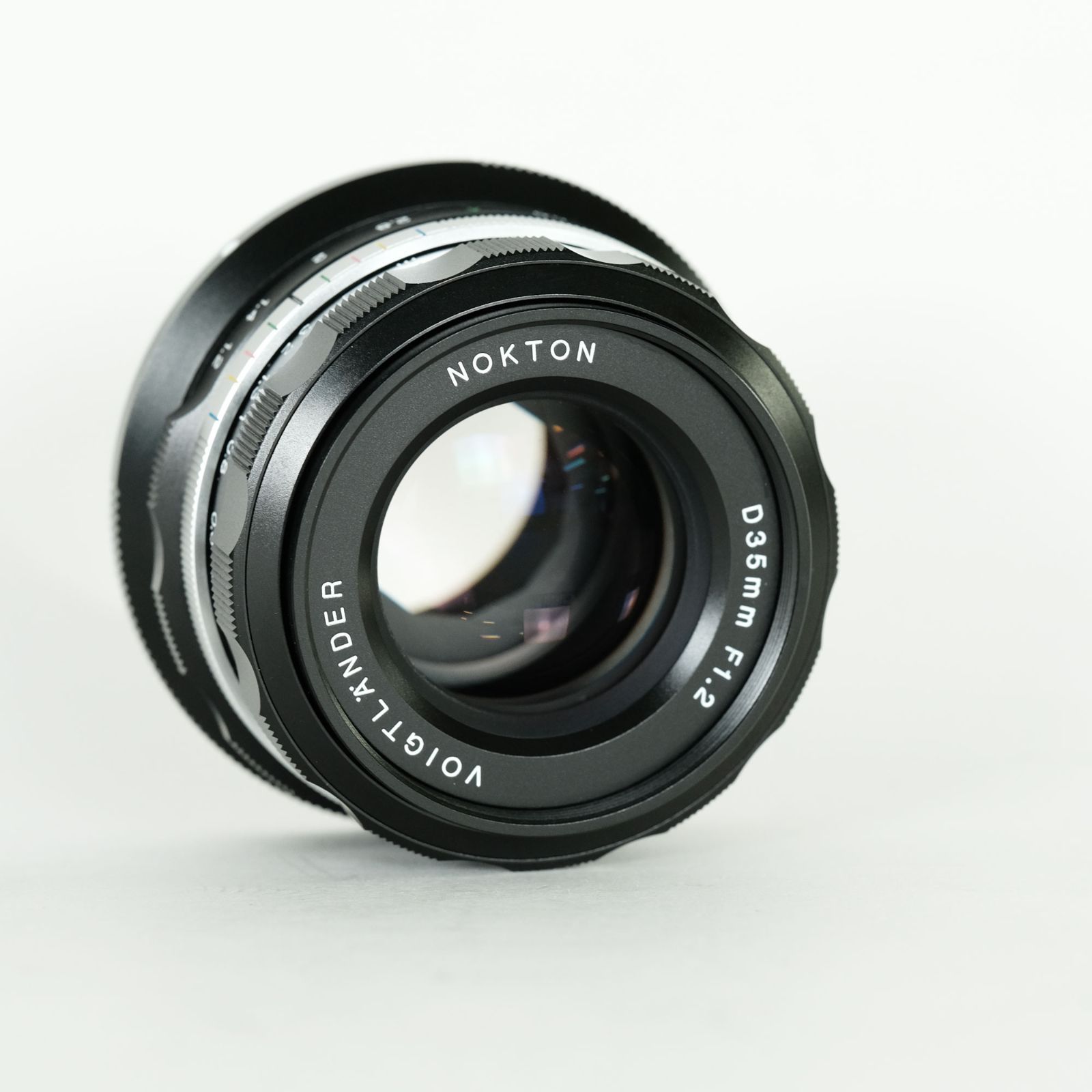 Voigtlander NOKTON D35mm F1.2 ニコン Zマウント NOKTON D35mm F1.2 - 株式会社コシナ