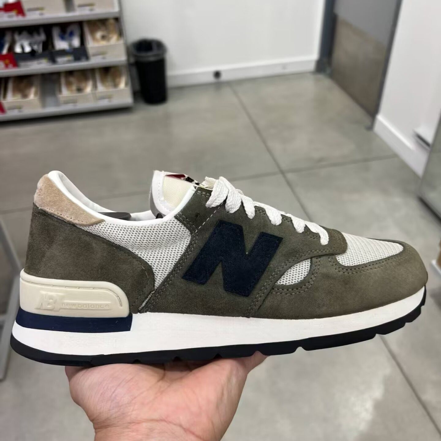 New Balance M990WG1 /990v1 Olive ニューバランス - メルカリ