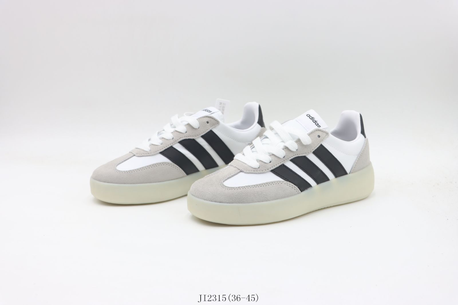 Adidas アディダス