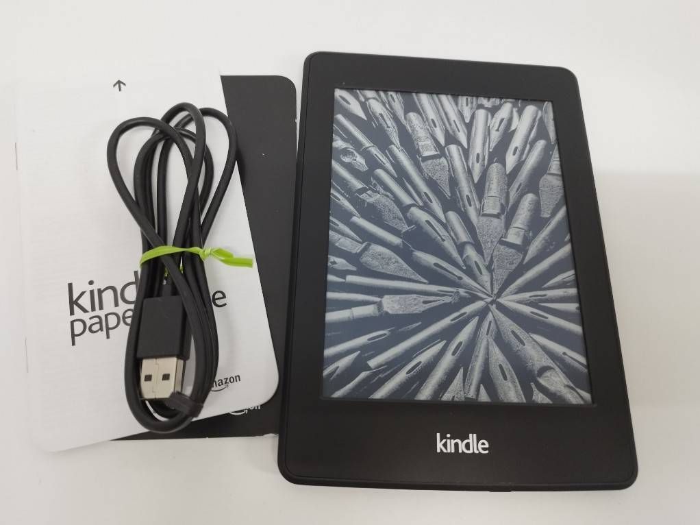 Kindle Paperwhite (第6世代) Wi-Fi 4GB 広告なし Amazon Kindle Paperwhite (6th Generation) 4GB, Wi-Fi, 6in