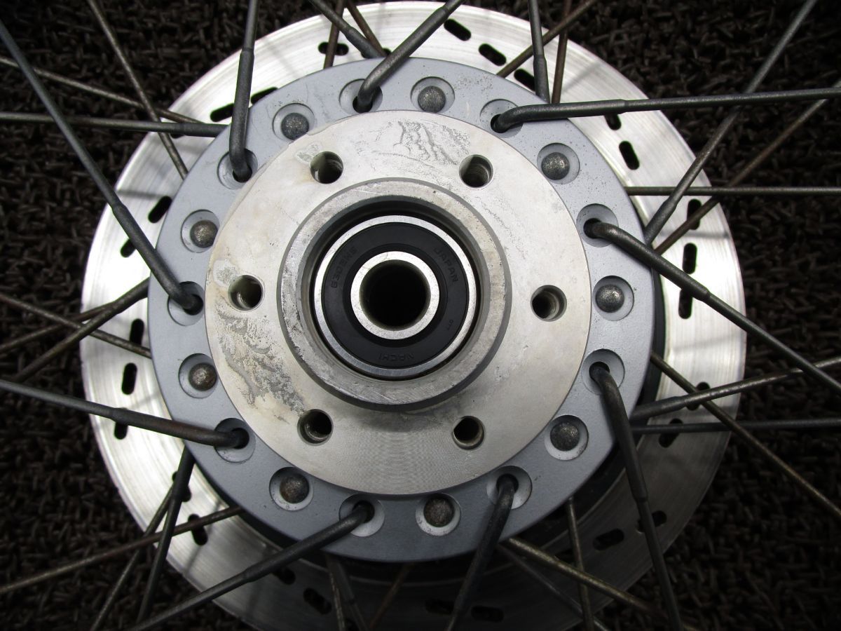 鬼セール！SR400 エキセル 18インチワイドホイールセット美品 チューブレス