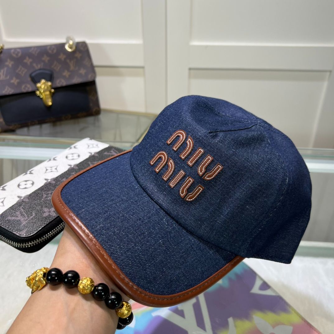 Miu Miu ミュウミュウ ベースボールキャップ デニム キャップ 帽子 ブルー - メルカリ