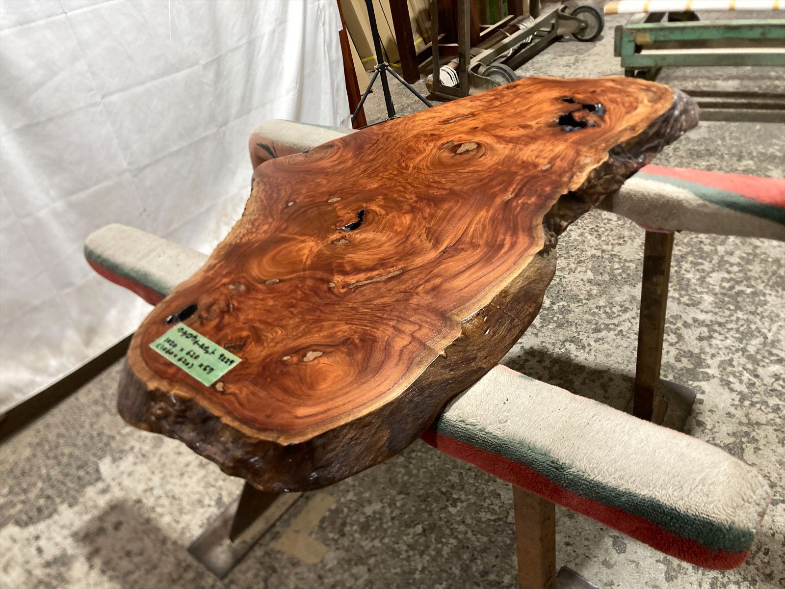 瘤材 1020x620x57mm