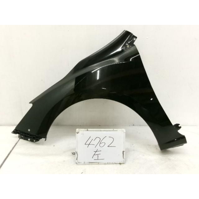 29年 インプレッサG4 DBA-GK6 左Fフェンダー D4S ブラック系 203985 4762