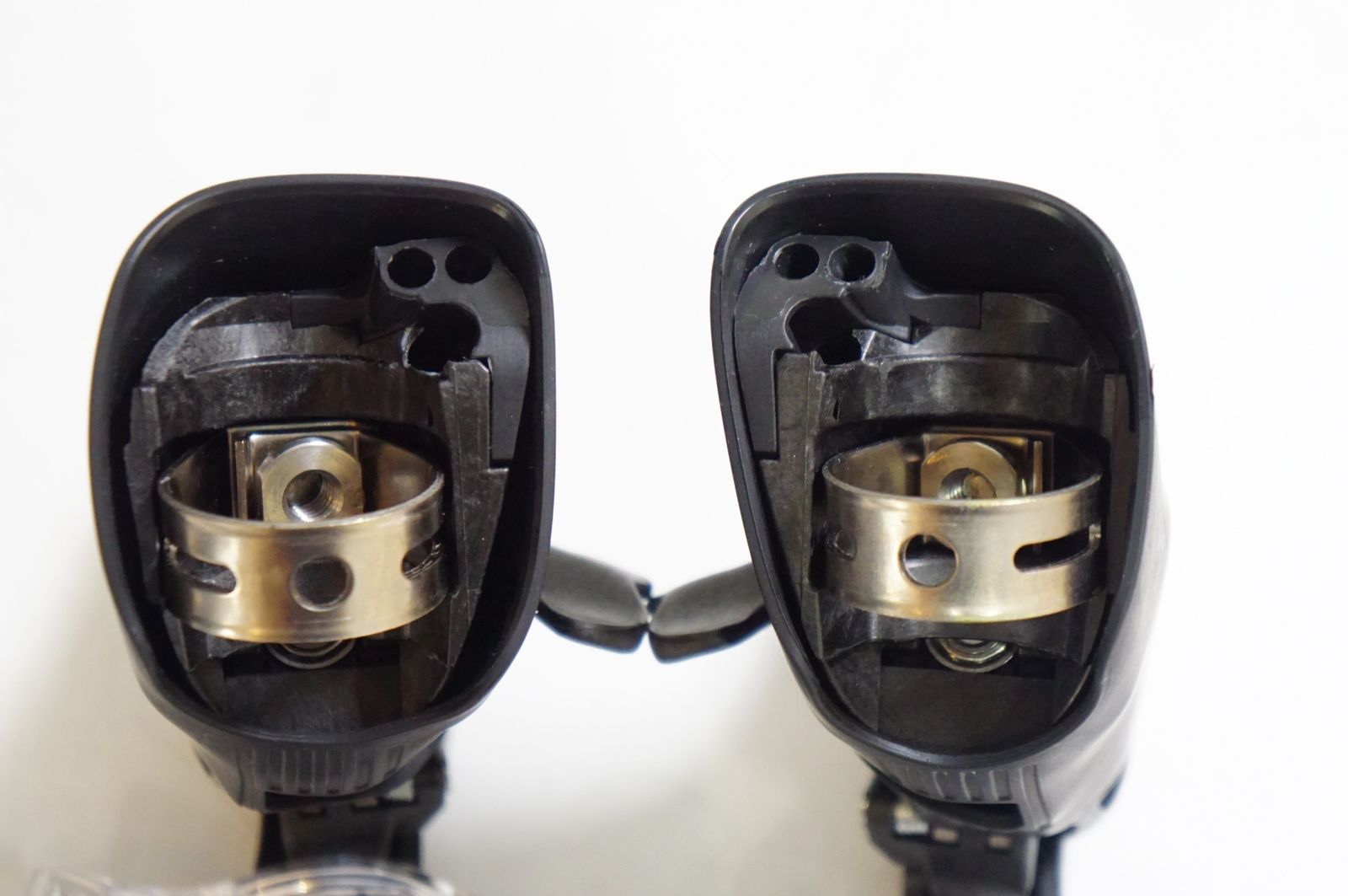 EQUAL デュアルコントロールレバー