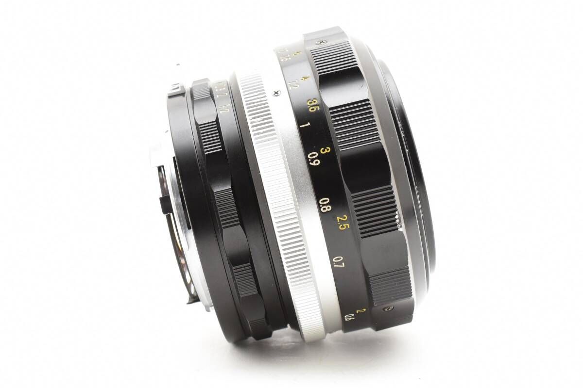 55mm F1.2