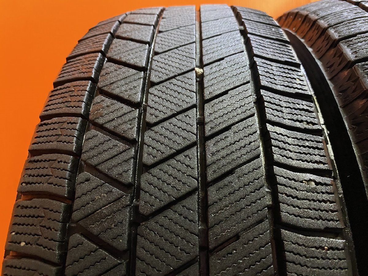 バリ溝 美品 22年製 ブリヂストン スタッドレスタイヤ 195/65R15