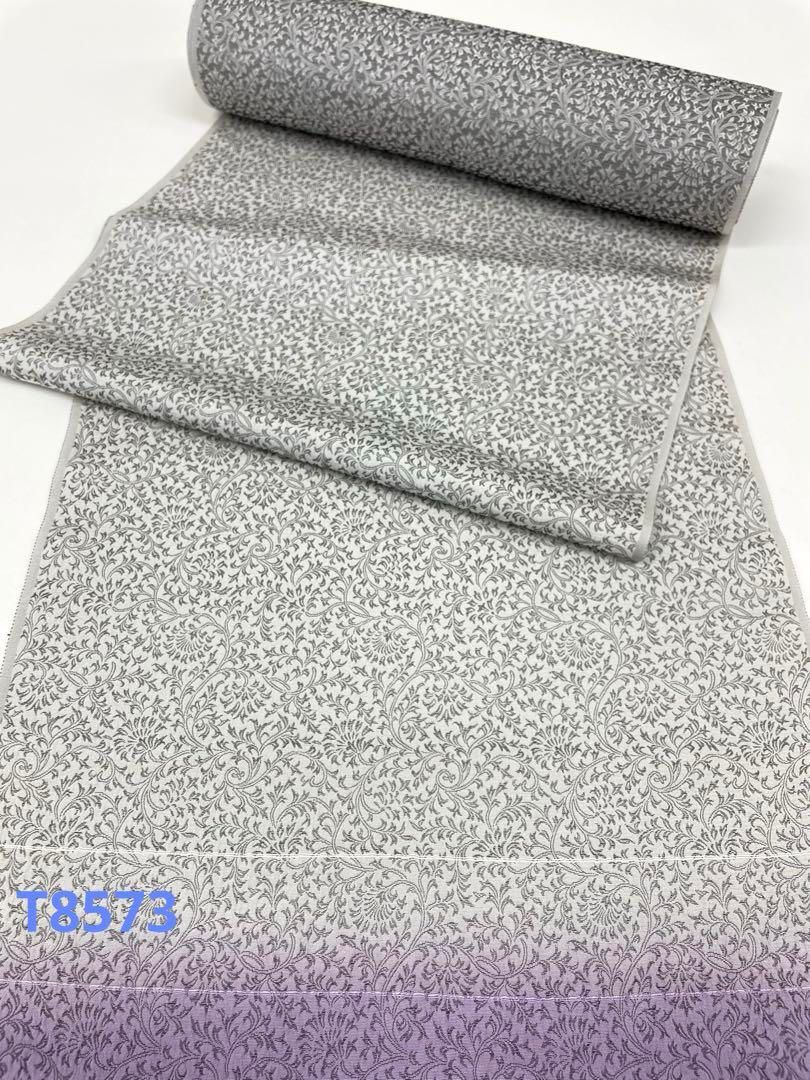 御召 花唐草模様 絹鼠色 正絹 反物 - メルカリ