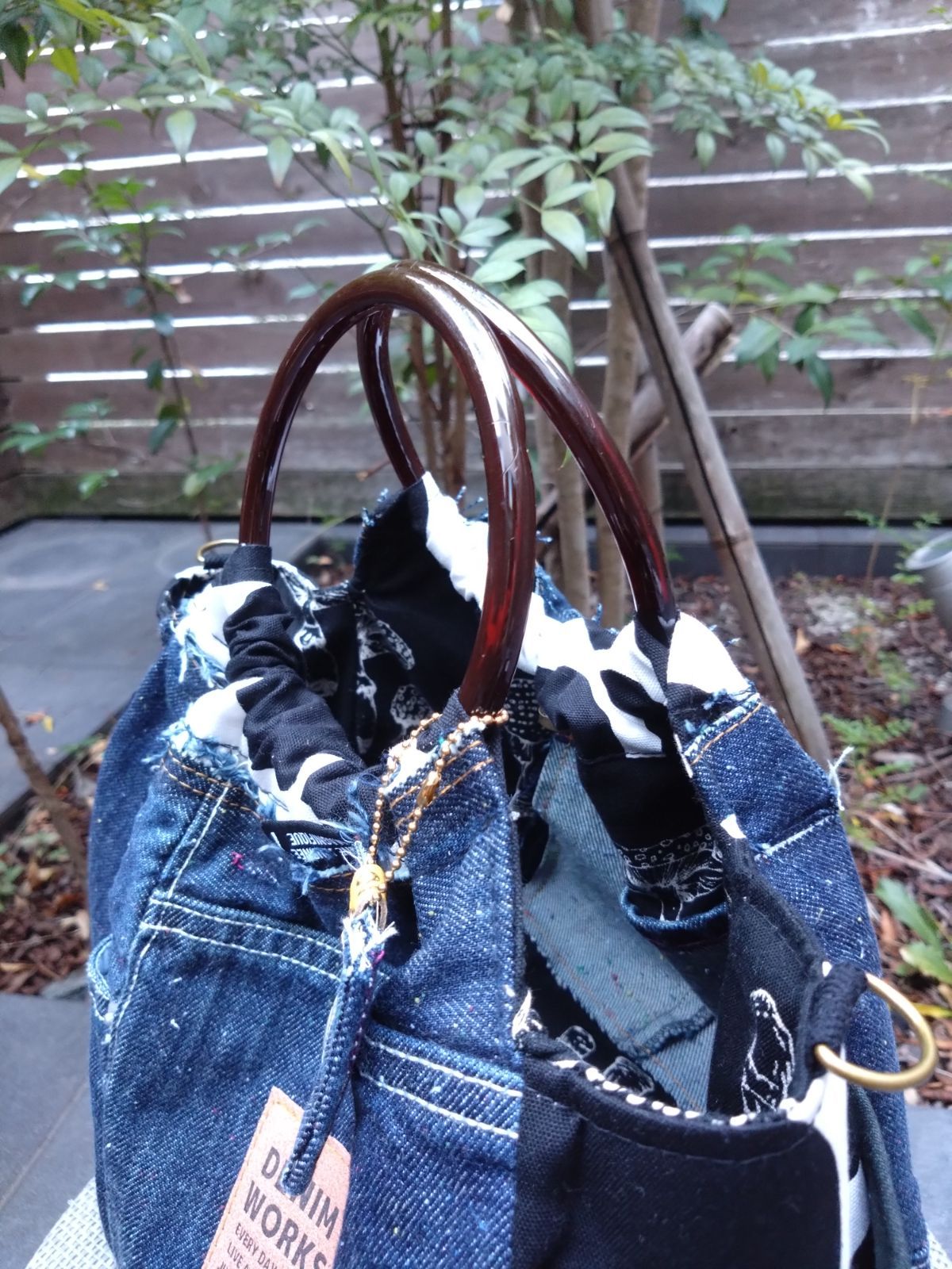 デニムリメイク 縦型トートバッグ レザーポケット レザー持ち手 ユニ