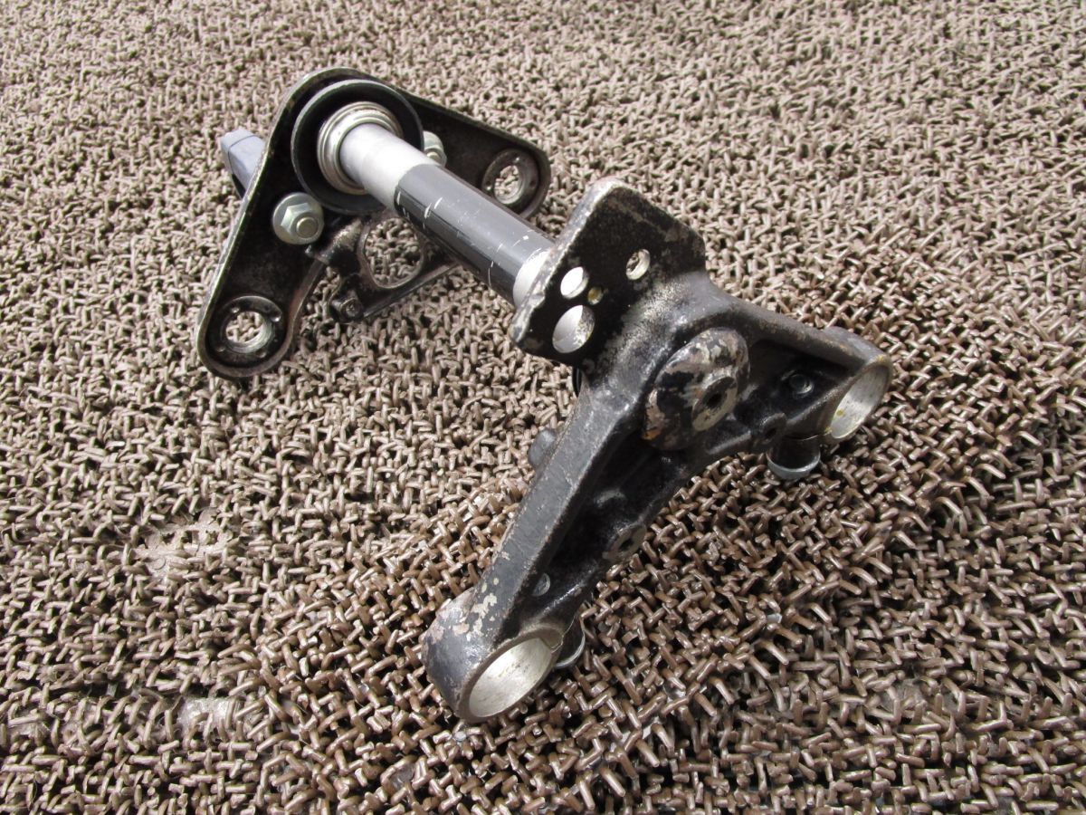 XE75 トップブリッジ ステム △A6342！CE75 ホンダ 【 CE75E 】 キャブ