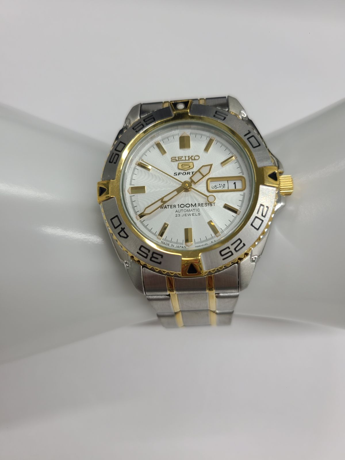 品 watch