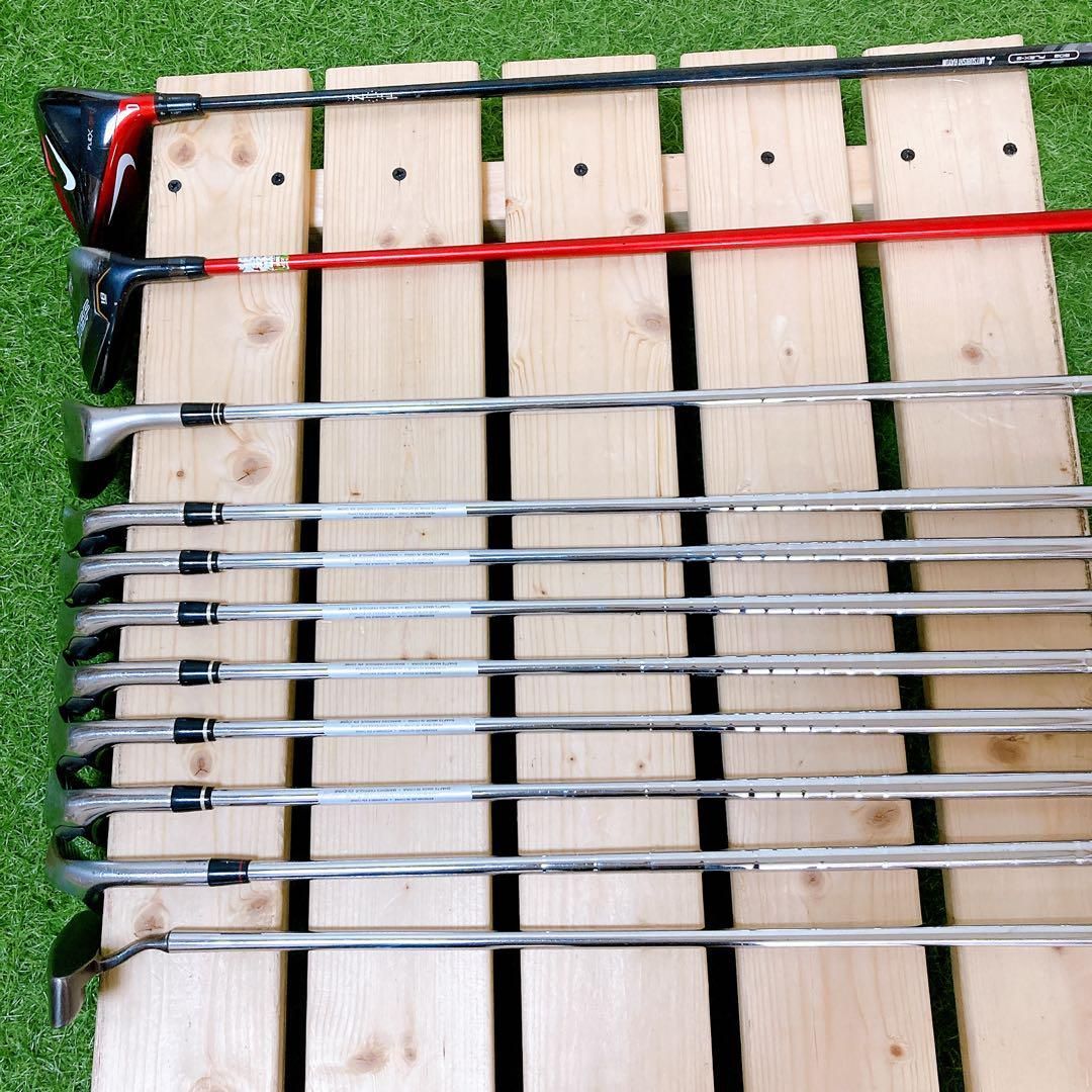 17.ナイキ 初心者オススメ メンズセット キャディーバッグ スタンド式