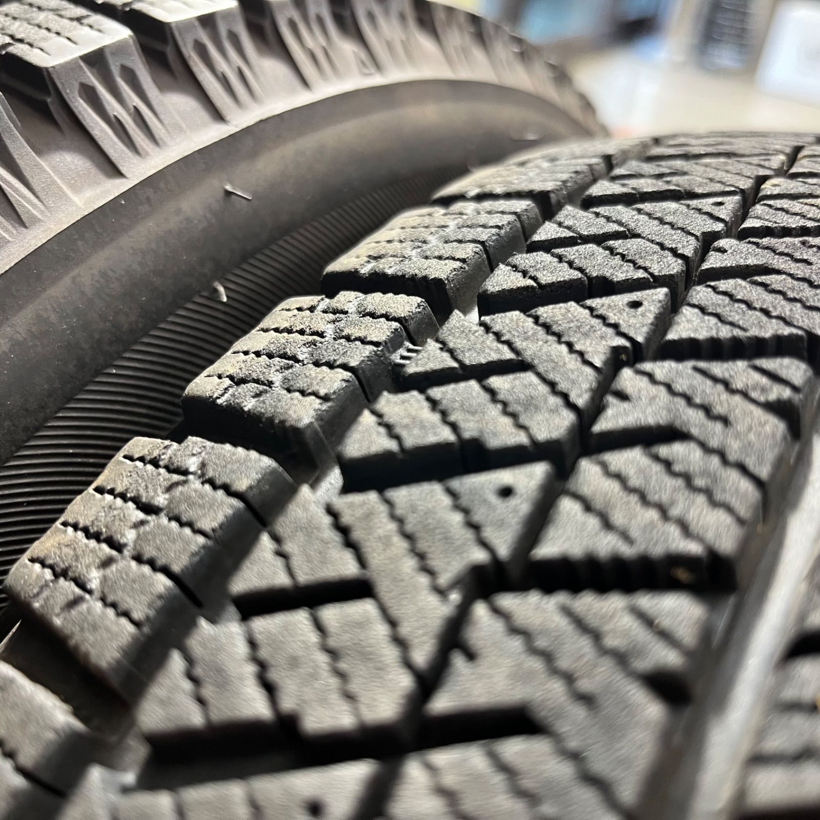 程度良好　ホンダNワゴン　スタッドレス155 65 R14 ブリザックVRX2 20年 155/65R14 ブリヂストン ブリザックVRX2 ホンダ JF3 N-BOX