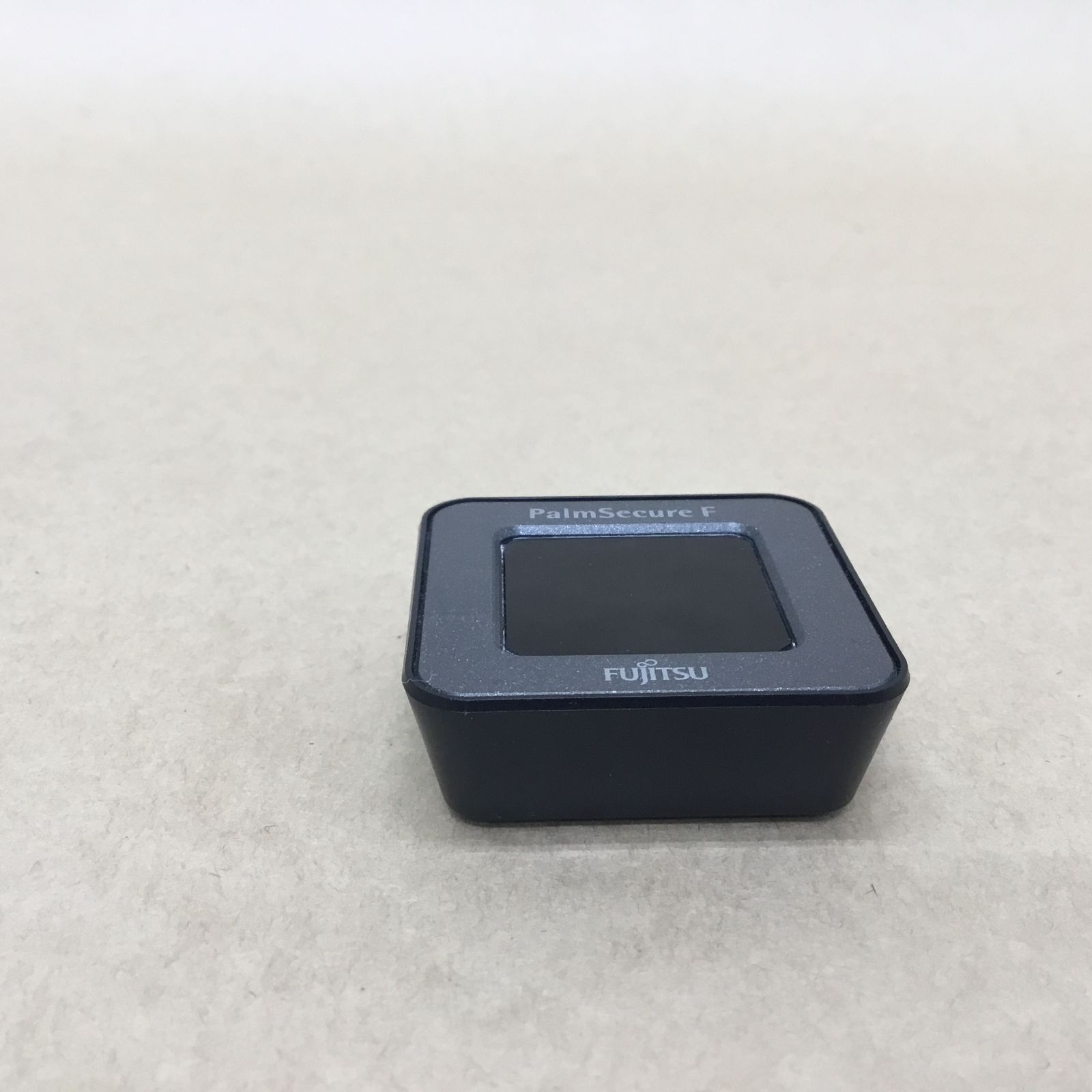 FUJITSU 手のひら静脈認証 PalmSecure-F Light スタンダード FUJITSU 手のひら静脈認証 PalmSecure-F Light スタンダード