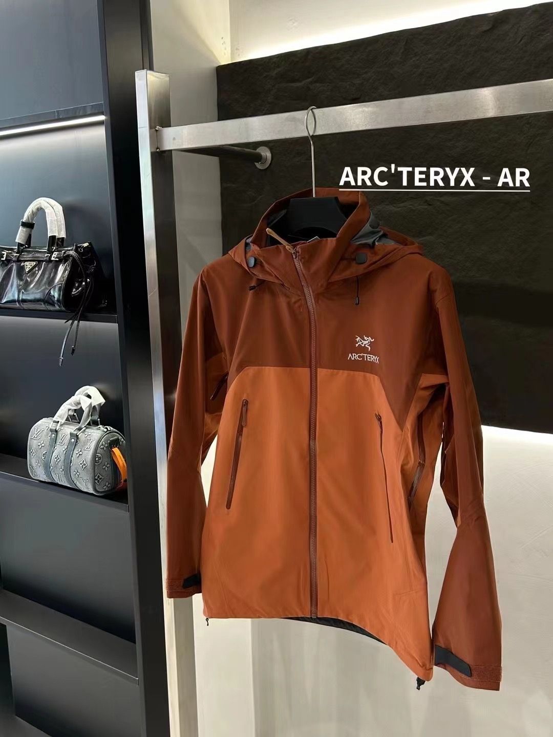 ARC'TERYX バイカラー🐦始祖鳥