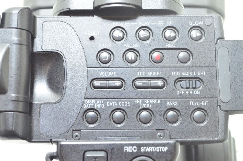 CCD デジタルビデオカメラ