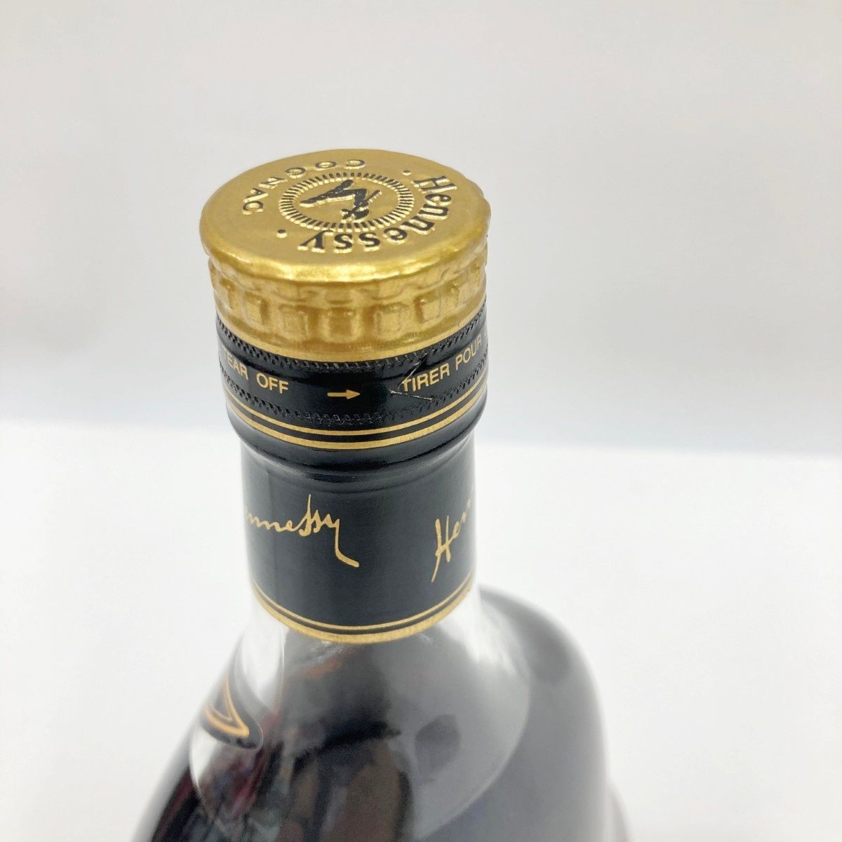 〇〇Hennessy ヘネシー 700ml JAS Hennessy JASヘネシー 金キャップ クリアボトル 40度 700ml  未開封品  未開栓 〇〇Hennessy ヘネシー 700ml JAS Hennessy JASヘネシー 金